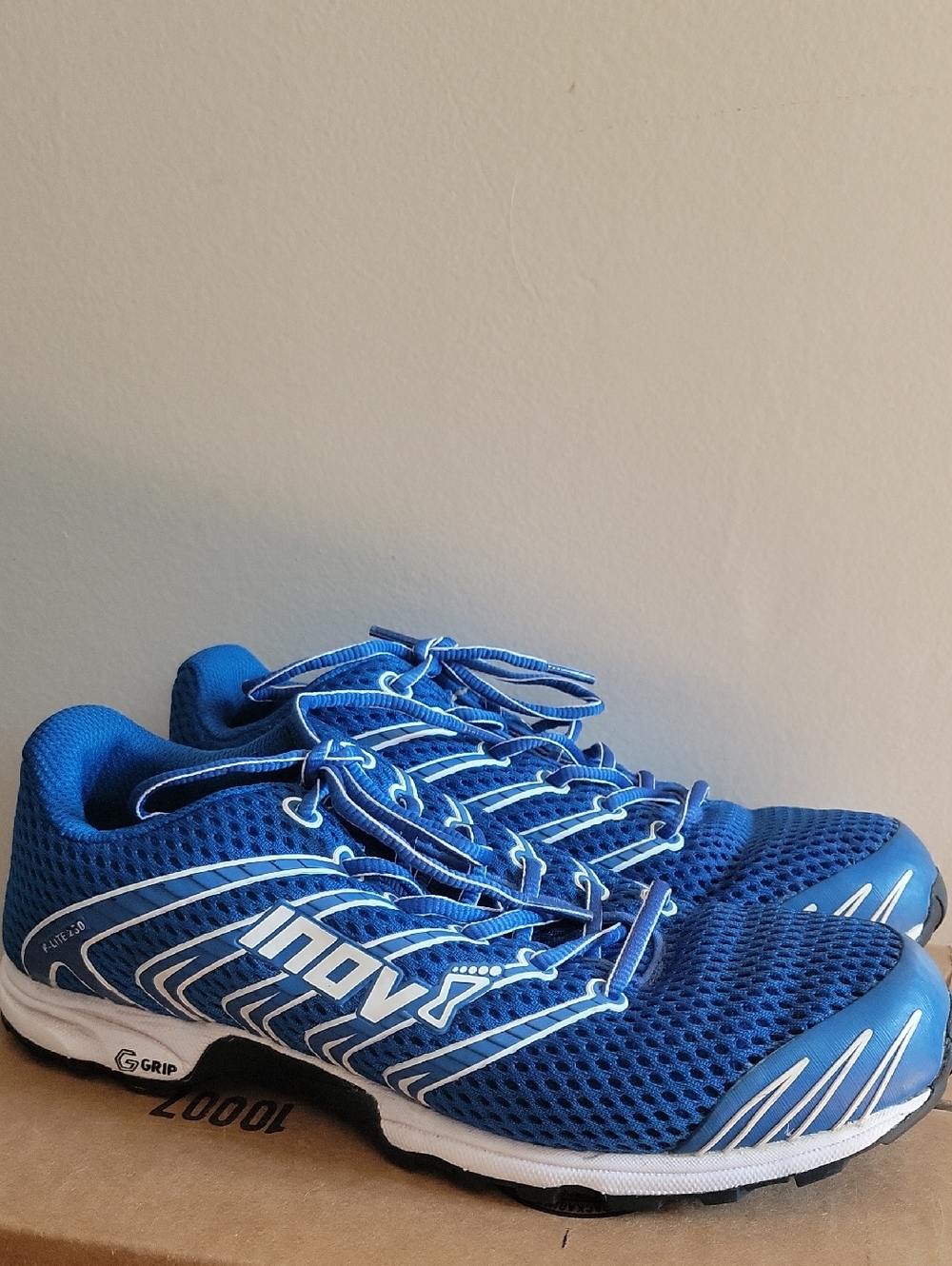Inov-8 Women's F-Lite Blue Mesh Training Shoes with White Accents size 7
